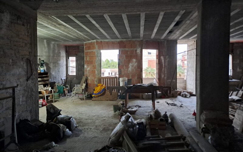 Appartamento grezzo zona stazione